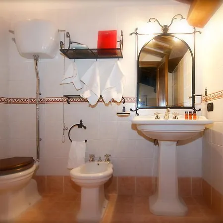 Feriegård Rosso Porpora *