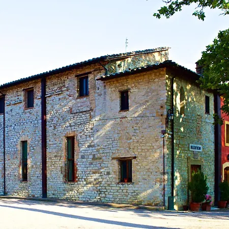 Agroturismo Rosso Porpora *