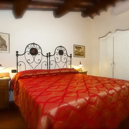 Agroturismo Rosso Porpora *