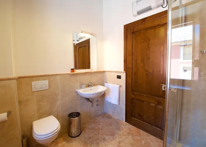 Farm stay Rosso Porpora Colle Umberto (Umbria)